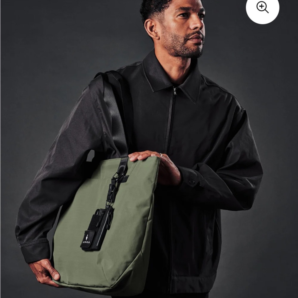 NWT Alpaka Elements tote Green Tote -large A3 - Picture 9 of 11